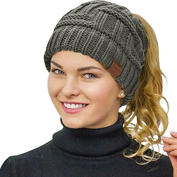 New Rosoz Womens Gray Cable Knit Ponytail Winter Beanie Hat. OS - Picture 1 of 4